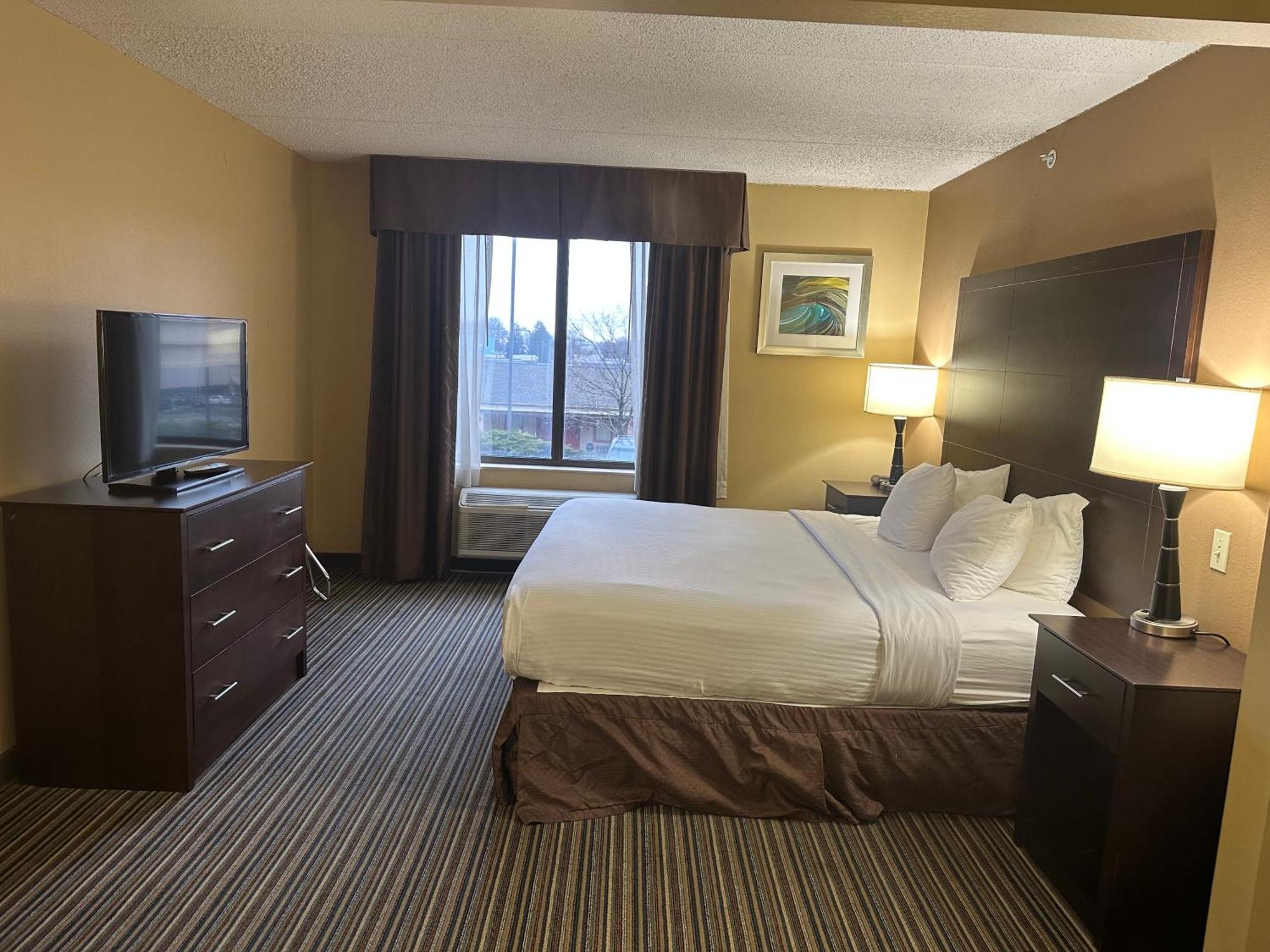 Wingate By Wyndham Harrisburg Near Hershey Exterior photo